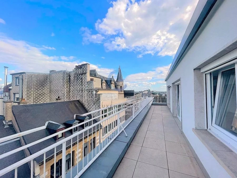 Квартира в Люксембурге, Люксембург, 105 м² - фото 2