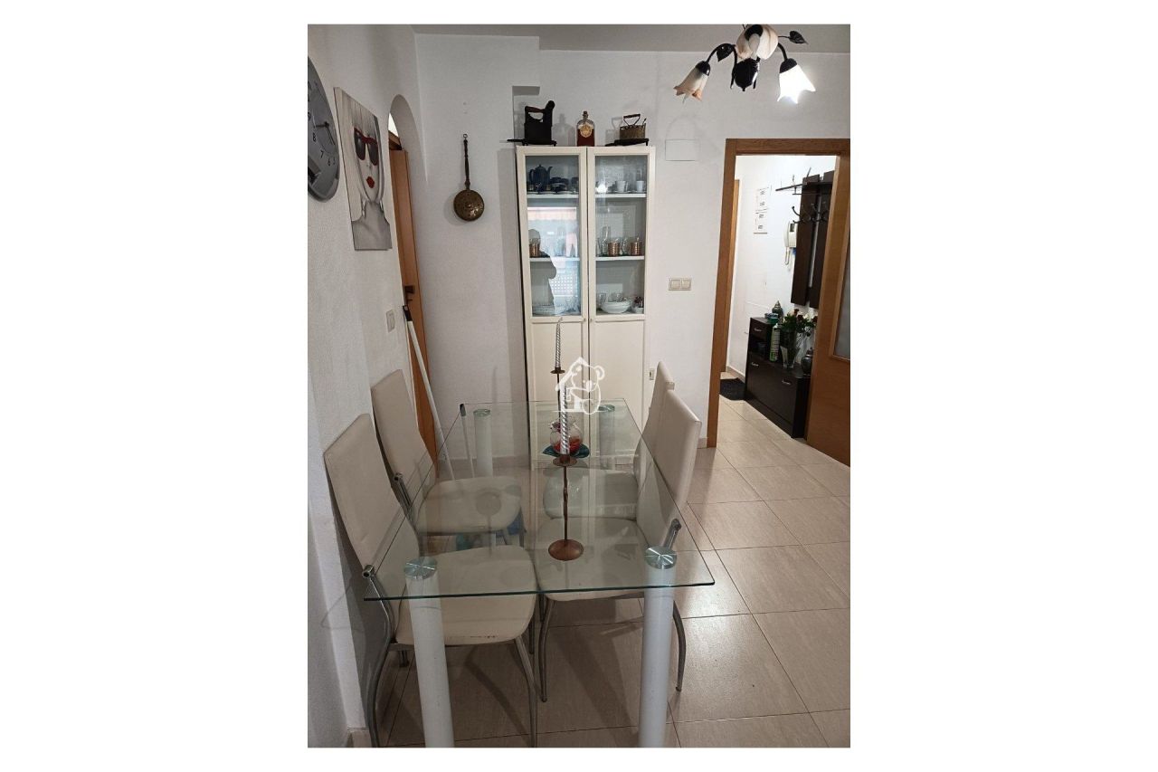 Апартаменты в Альморади, Испания, 60 м² - фото 2