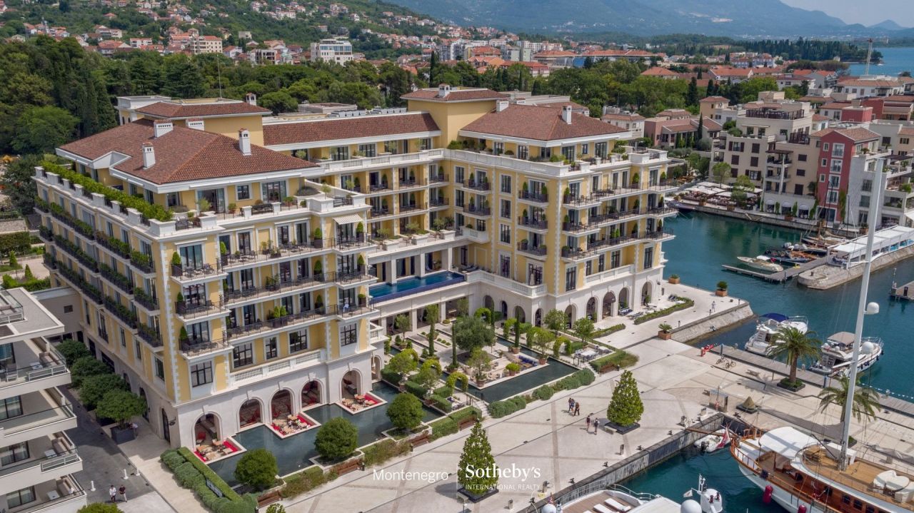 Апартаменты в Тивате, Черногория, 620 м² - фото 2