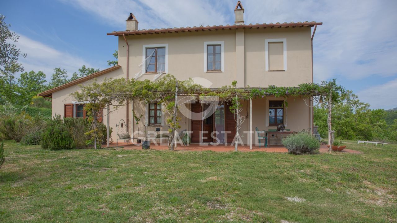 Дом San Casciano dei Bagni, Италия, 168.85 м² - фото 1