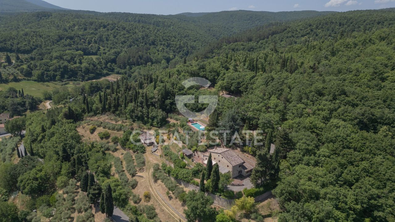 Дом в Сартеано, Италия, 576.7 м² - фото 1