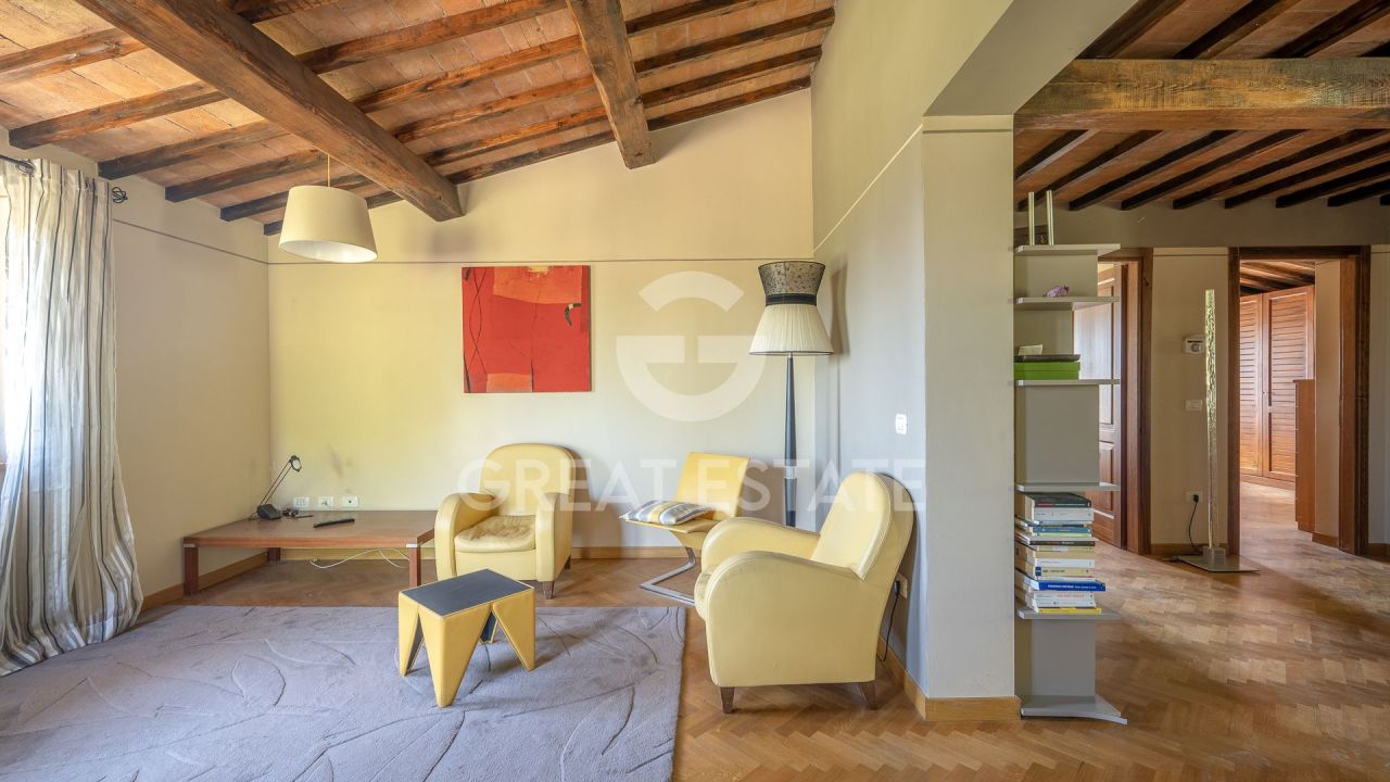 Дом в Тоди, Италия, 334.2 м² - фото 14