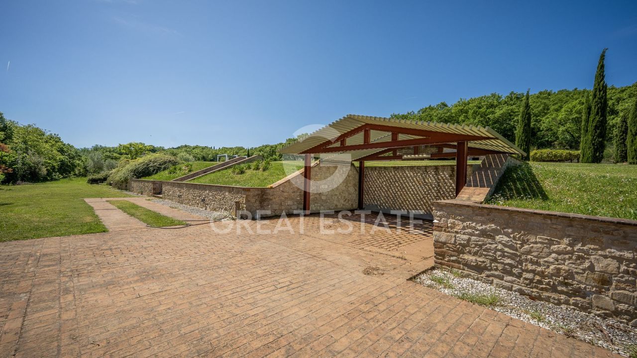 Дом в Тоди, Италия, 334.2 м² - фото 17