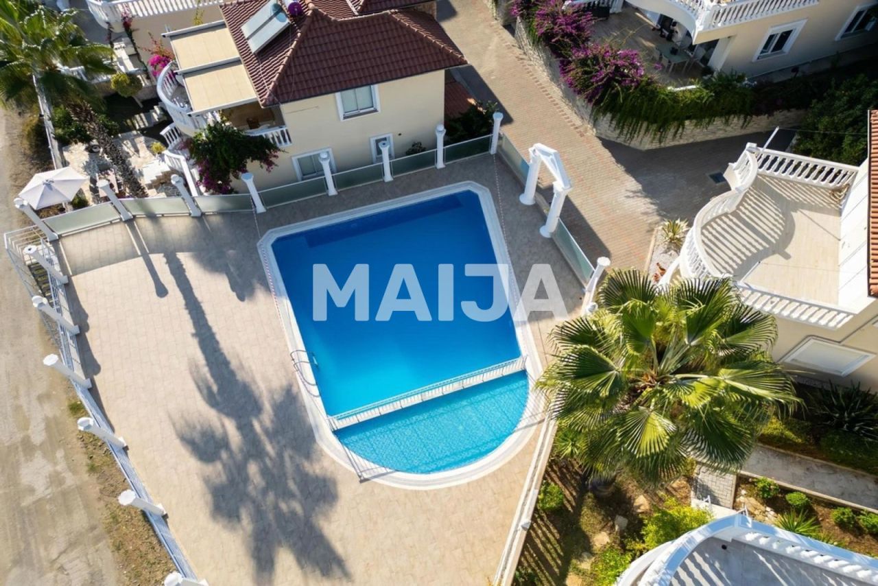 Вилла в Алании, Турция, 200 м² - фото 2
