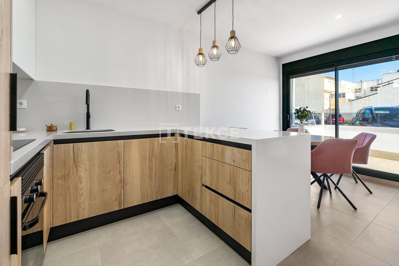 Апартаменты в Сан-Педро-дель-Пинатаре, Испания, 70 м² - фото 11