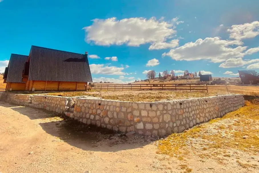 Доходный дом в Жабляке, Черногория, 120 м² - фото 12