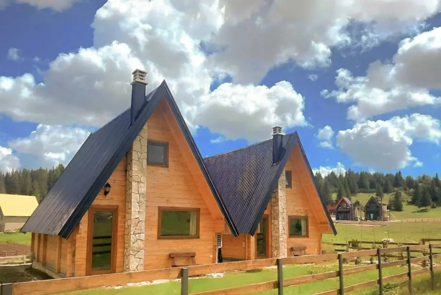 Доходный дом в Жабляке, Черногория, 120 м² - фото 1