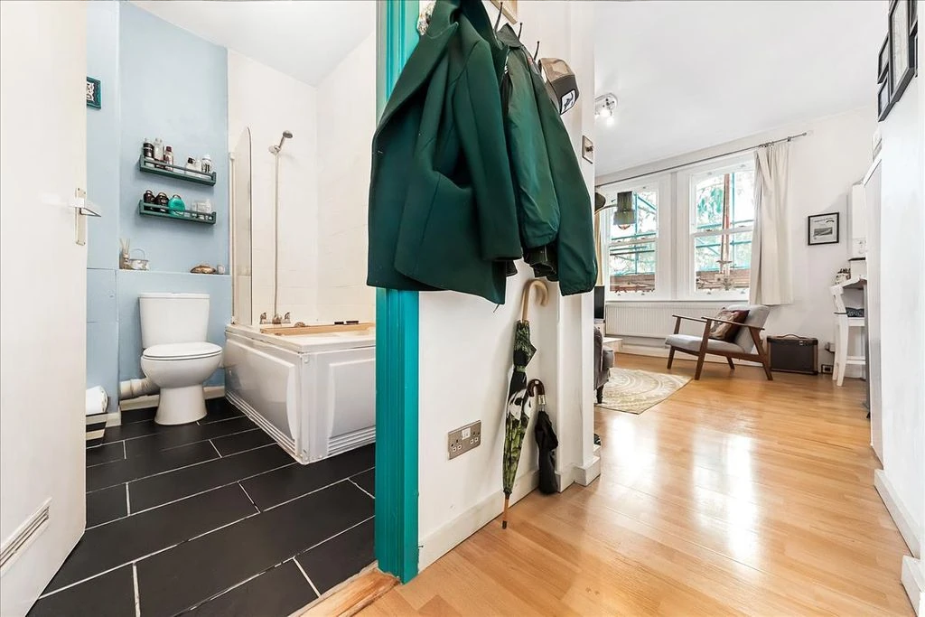 Квартира в Лондоне, Великобритания, 38 м² - фото 1