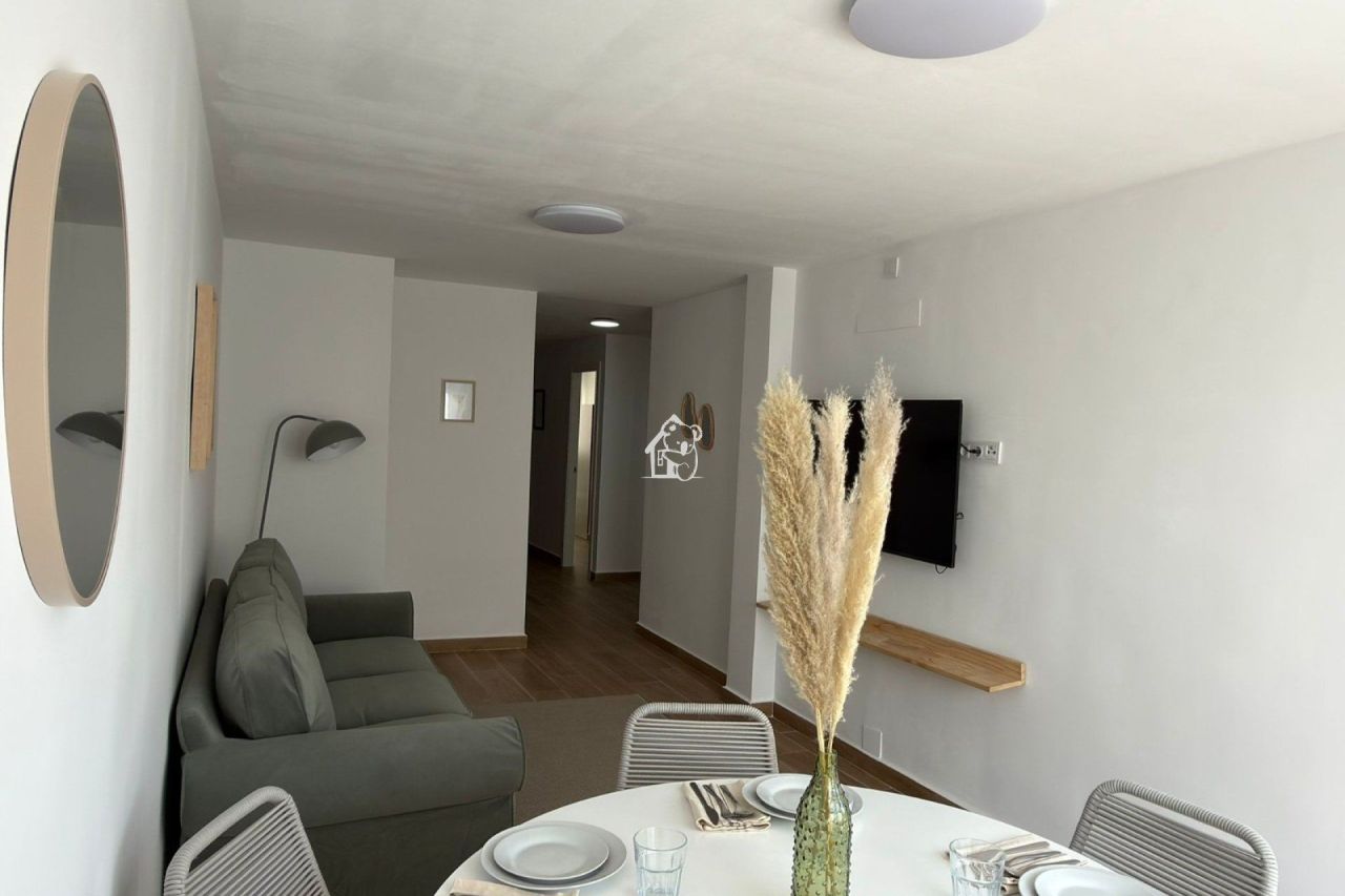 Апартаменты в Торревьехе, Испания, 87 м² - фото 2