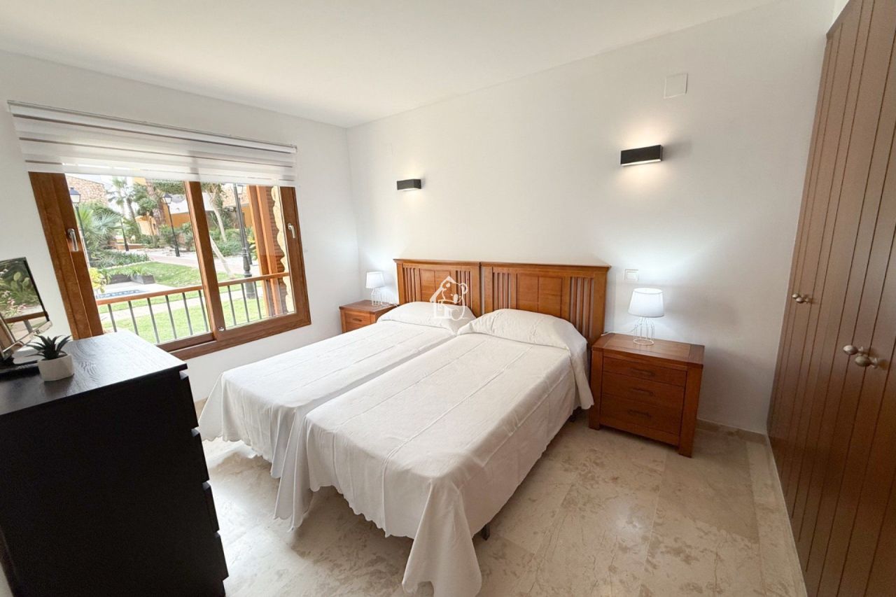 Апартаменты в Пунта Приме, Испания, 95 м² - фото 9
