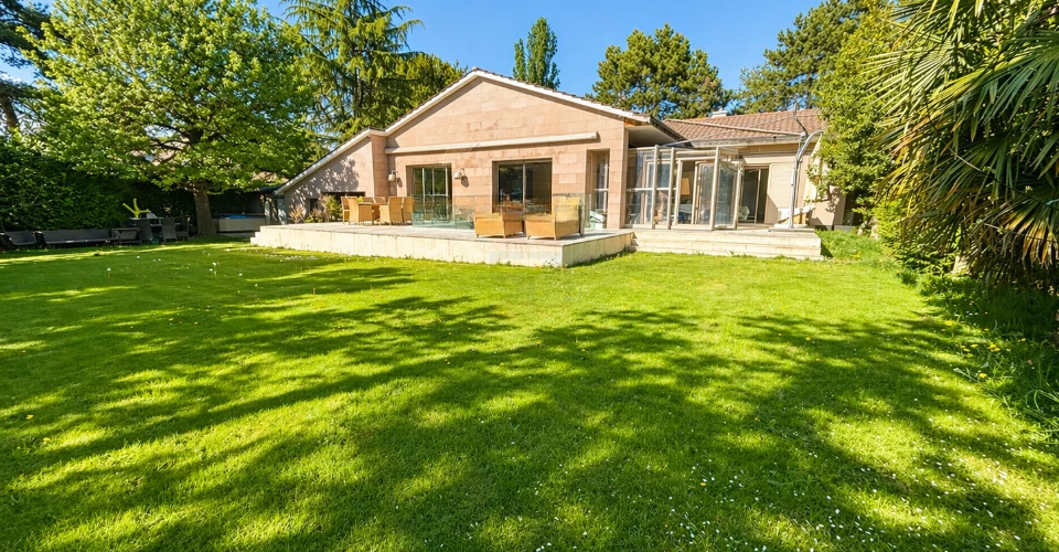 Квартира в Женеве, Швейцария, 260 м² - фото 1