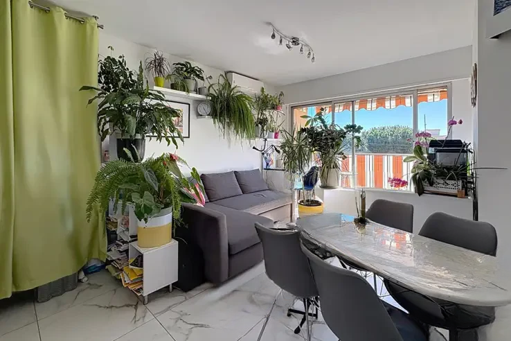 Квартира в Каннах, Франция, 40 м² - фото 2