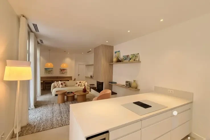 Квартира в Каннах, Франция, 131 м² - фото 2