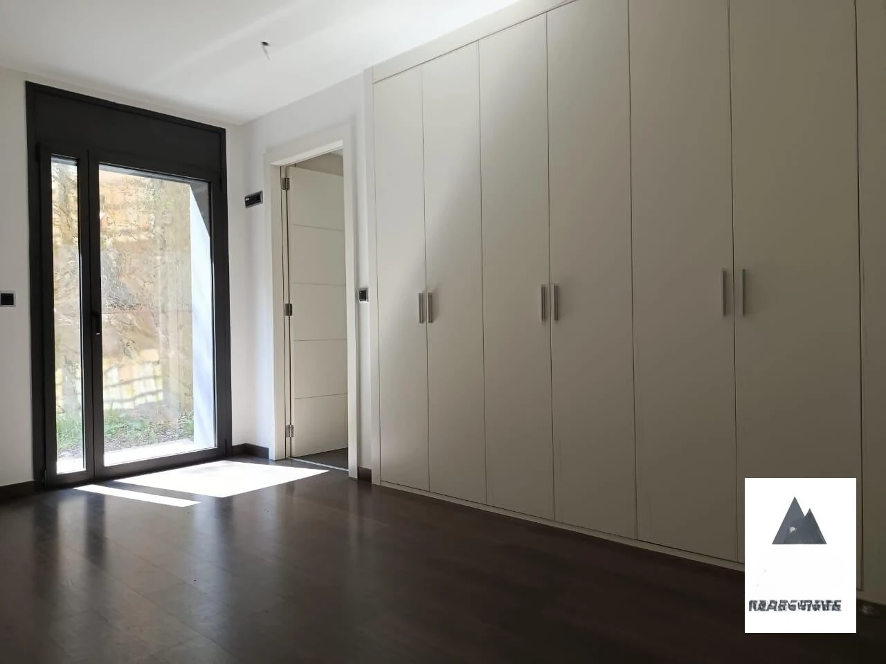 Квартира в Ордино, Андорра, 354 м² - фото 9