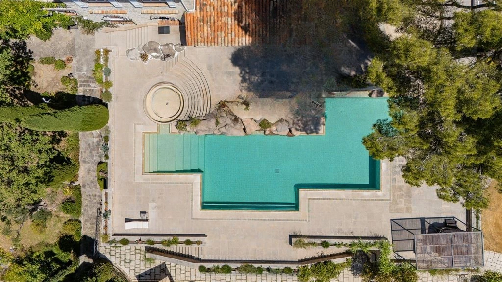 Квартира в Каннах, Франция, 1 344 м² - фото 9