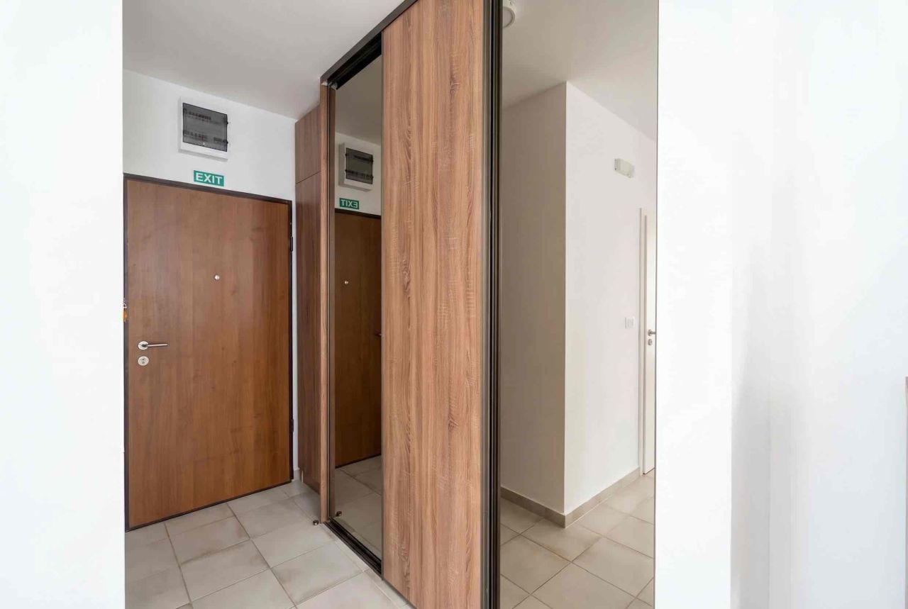 Квартира в Будве, Черногория, 75 м² - фото 8