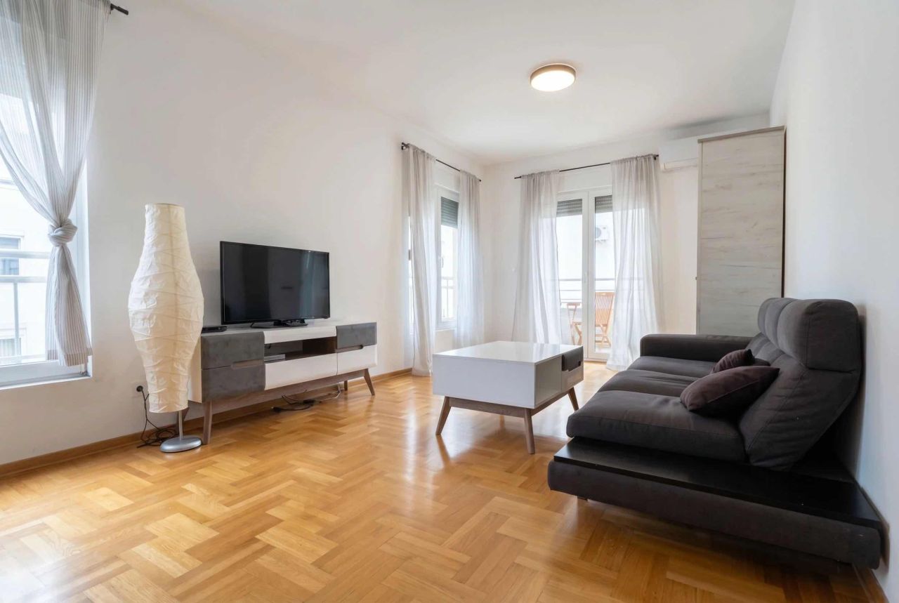 Квартира в Будве, Черногория, 75 м² - фото 1