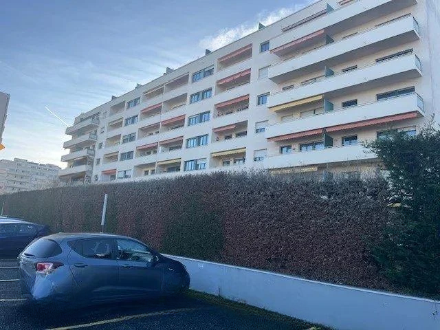 Квартира в Женеве, Швейцария, 60 м² - фото 1