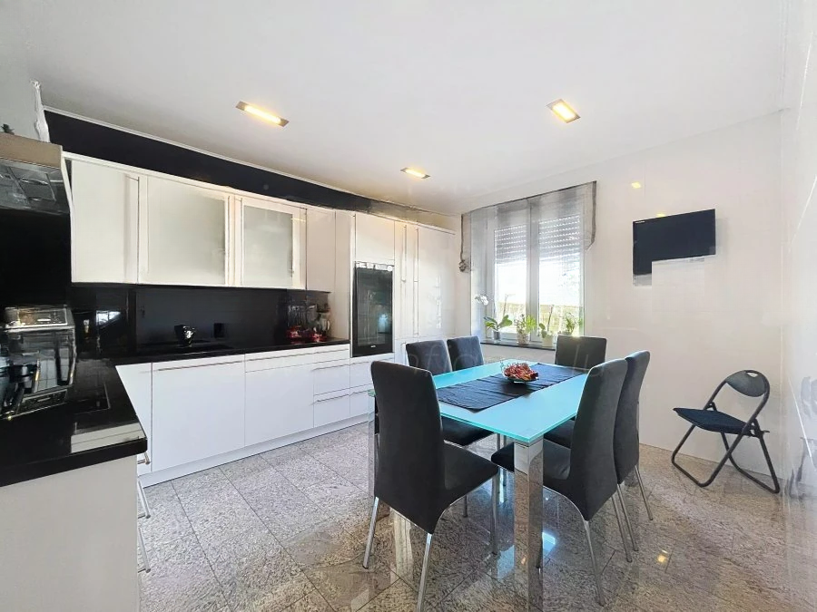 Квартира в Дикирхе, Люксембург, 170 м² - фото 2