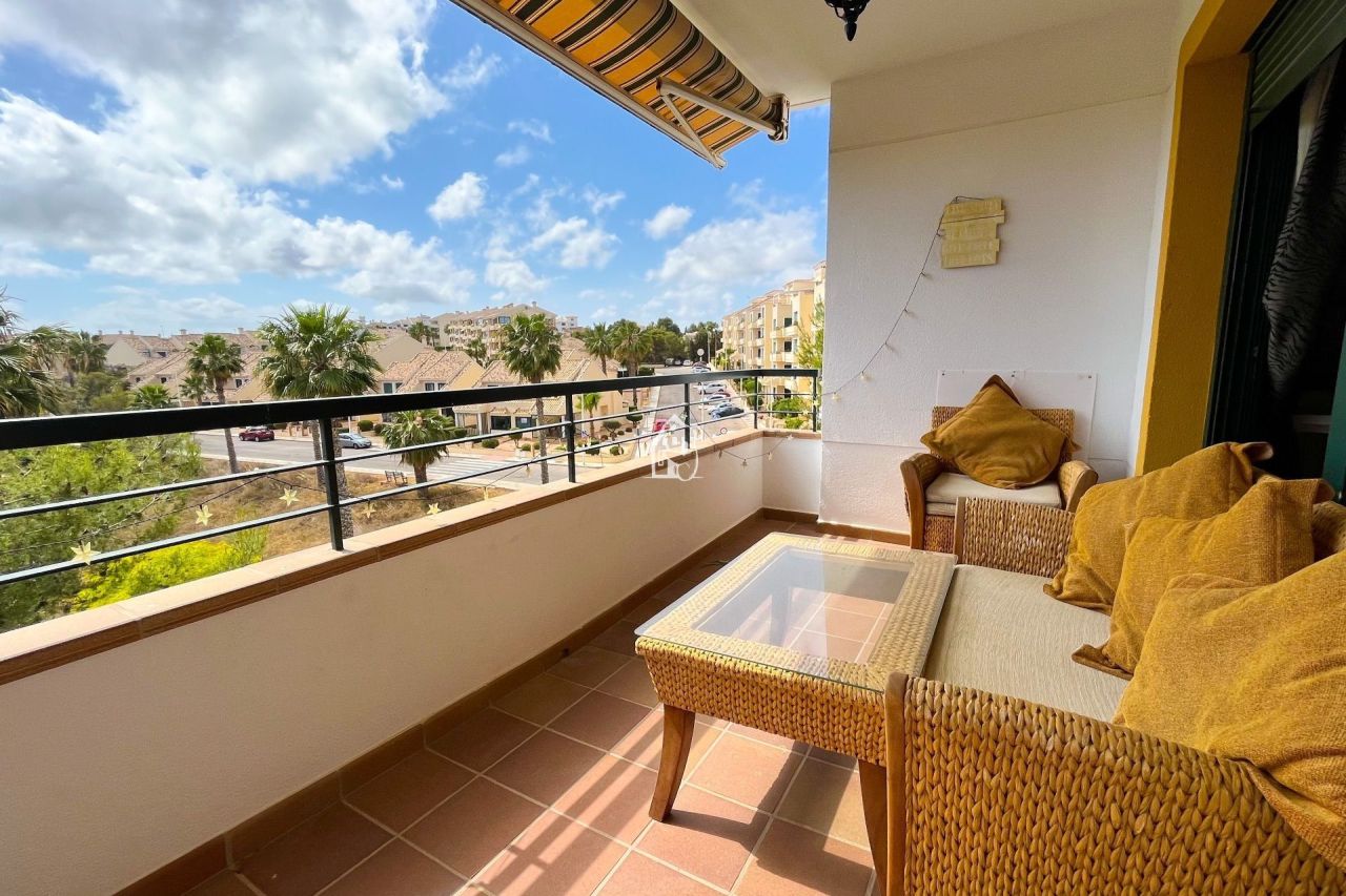 Апартаменты в Деэса-де-Кампоаморе, Испания, 97 м² - фото 1