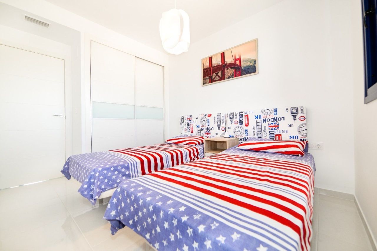 Апартаменты в Пунта Приме, Испания, 76 м² - фото 7