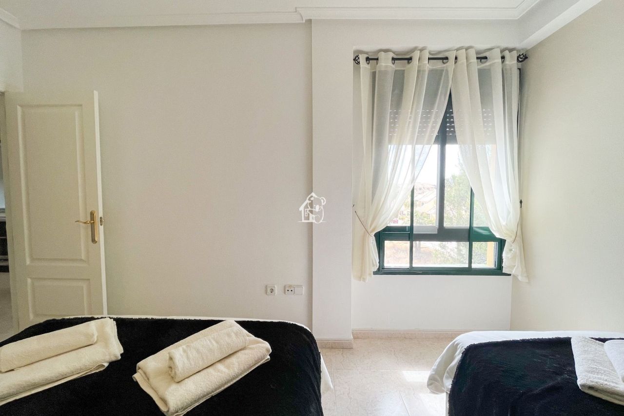 Апартаменты в Деэса-де-Кампоаморе, Испания, 97 м² - фото 9