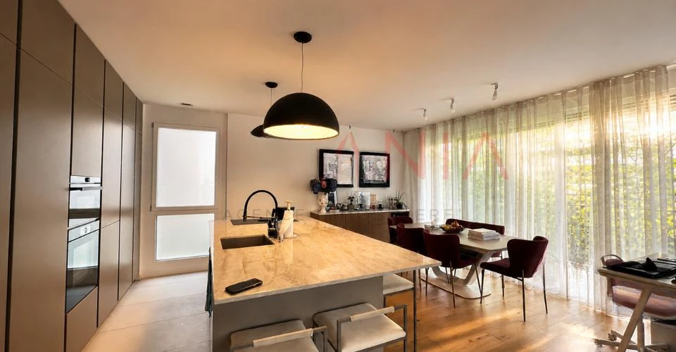 Квартира в Женеве, Швейцария, 150 м² - фото 2