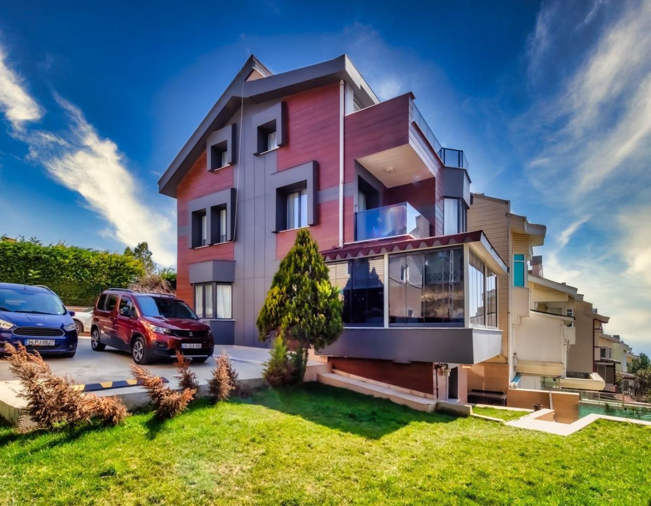 Вилла в Стамбуле, Турция, 360 м² - фото 1