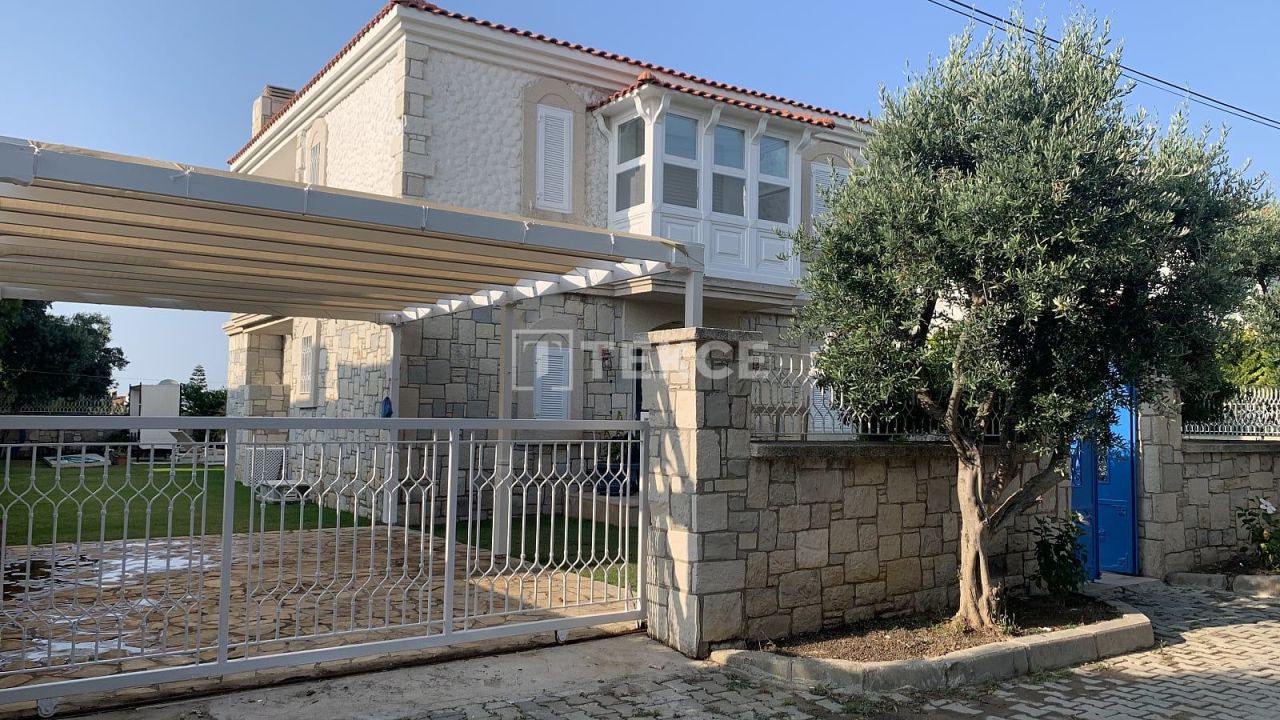 Вилла в Чешме, Турция, 275 м² - фото 4