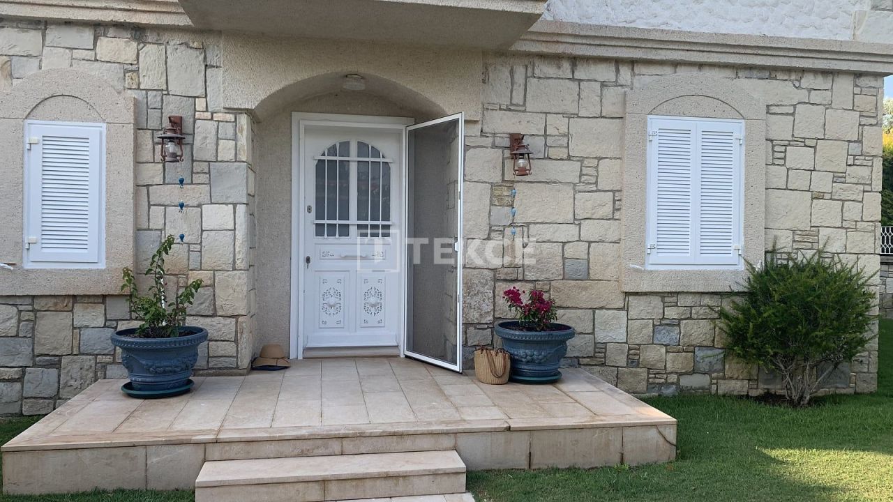 Вилла в Чешме, Турция, 275 м² - фото 9