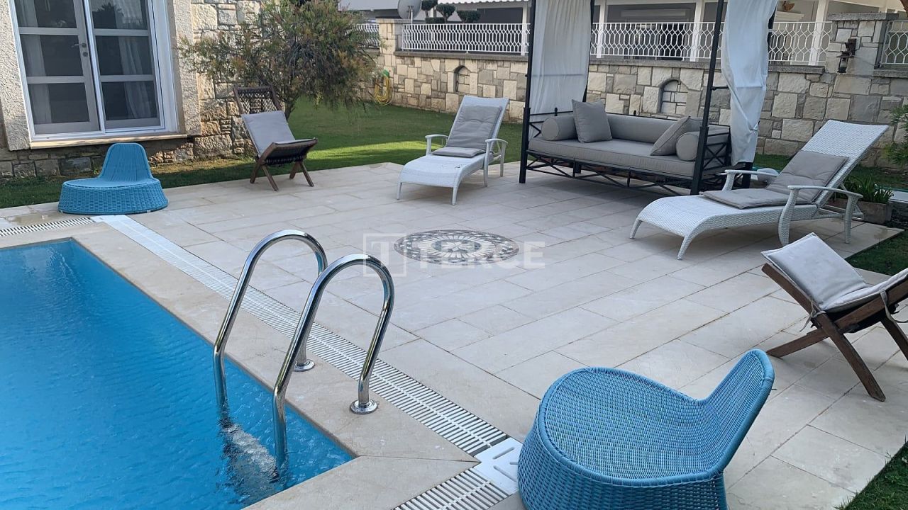 Вилла в Чешме, Турция, 275 м² - фото 19