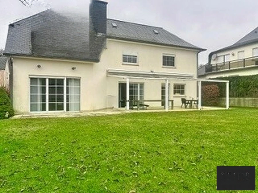 Квартира в Люксембурге, Люксембург, 285 м² - фото 1