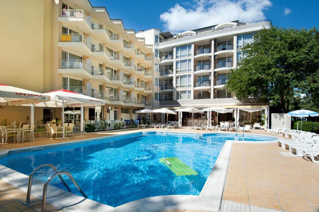 Квартира на Солнечном берегу, Болгария, 69 м² - фото 12