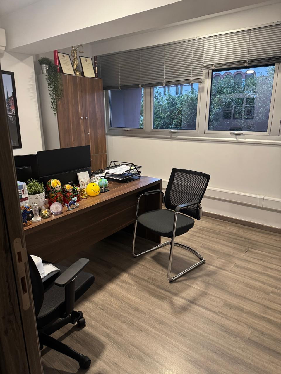 Офис Agia Zoni, Кипр, 250 м² - фото 1