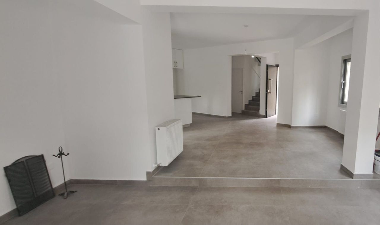 Дом в Мониатисе, Кипр, 120 м² - фото 1