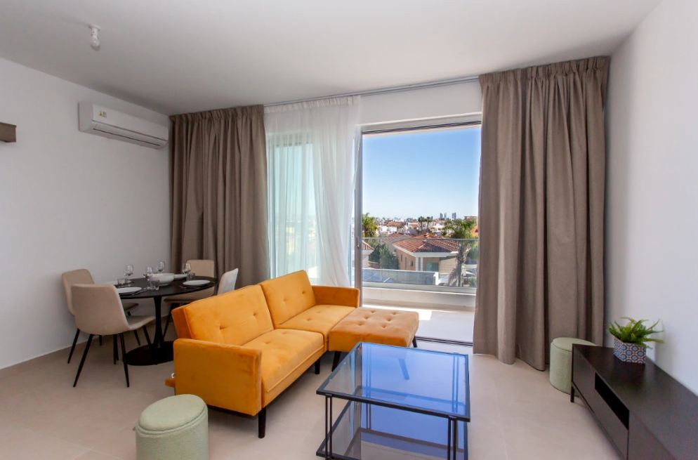 Апартаменты в Като-Полемидии, Кипр, 60 м² - фото 1