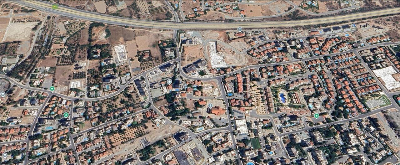 Земля Potamos Germasogeias, Кипр, 1 724 м² - фото 1