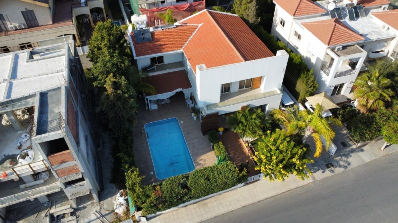 Дом Potamos Germasogeias, Кипр, 245 м² - фото 1