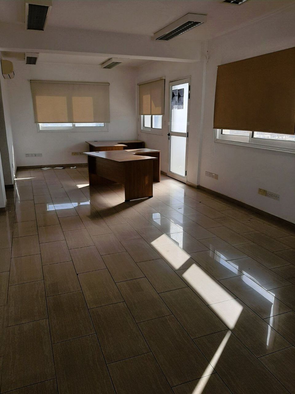Офис в Ипсонасе, Кипр, 200 м² - фото 1