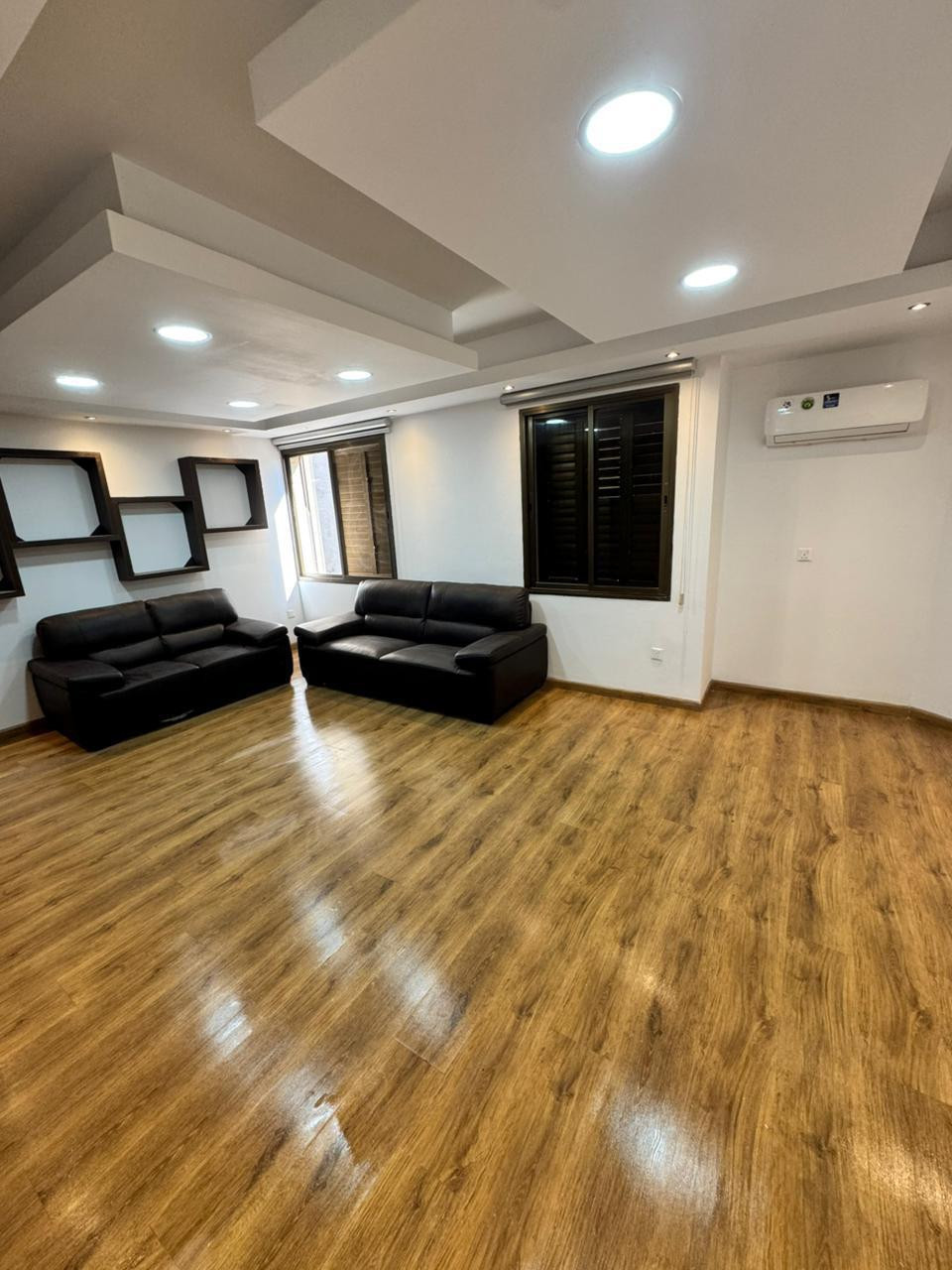 Офис Agia Zoni, Кипр, 250 м² - фото 1