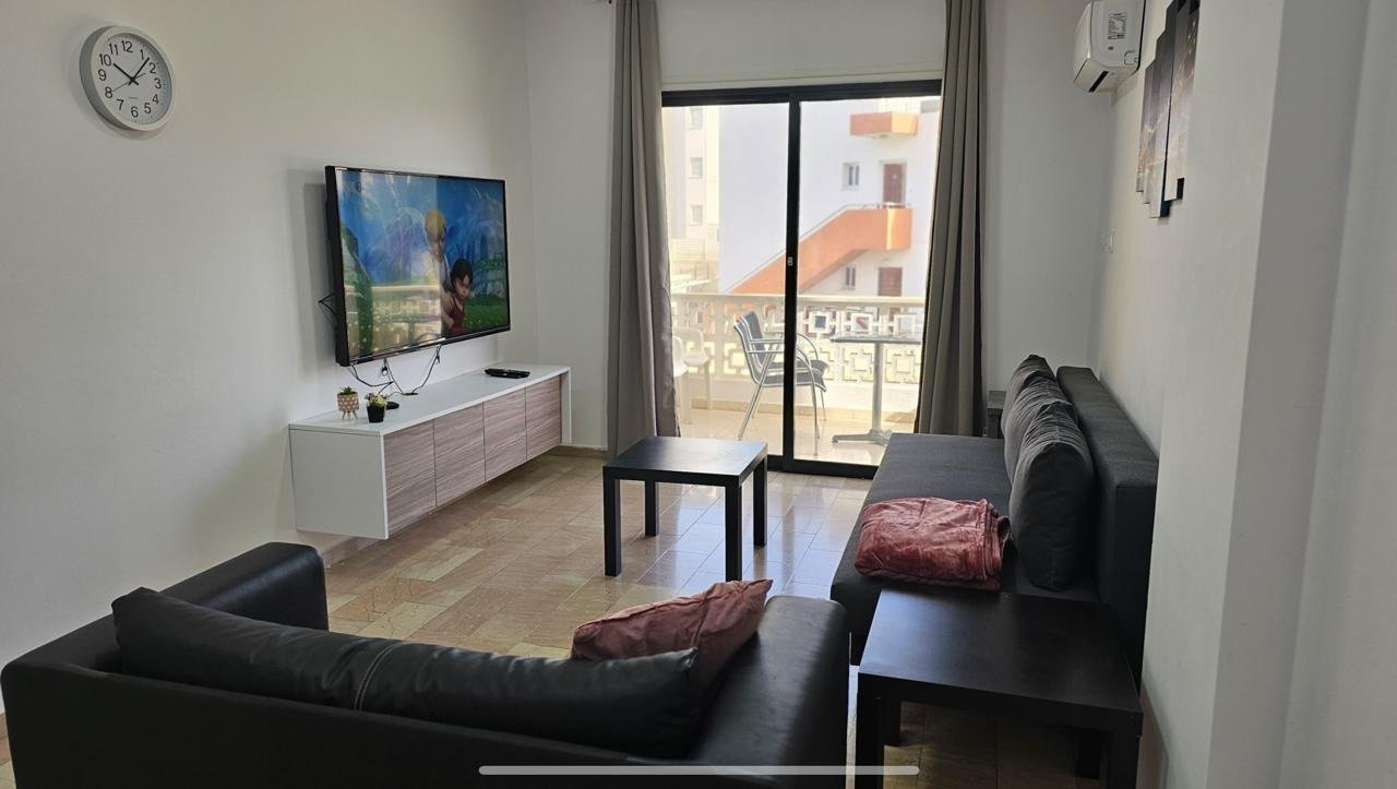 Отель, гостиница в Пафосе, Кипр, 425 м² - фото 1