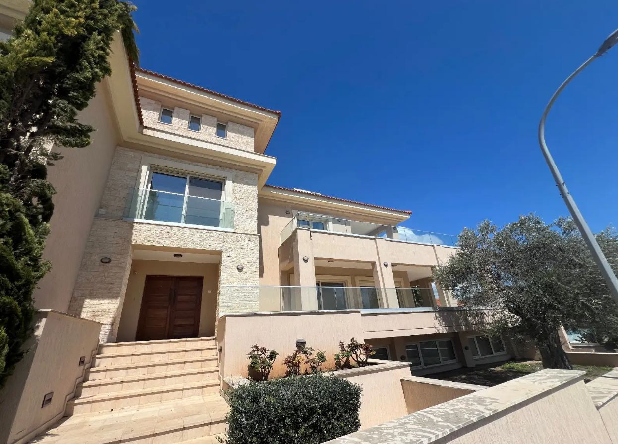 Дом в Ермасойе, Кипр, 550 м² - фото 1