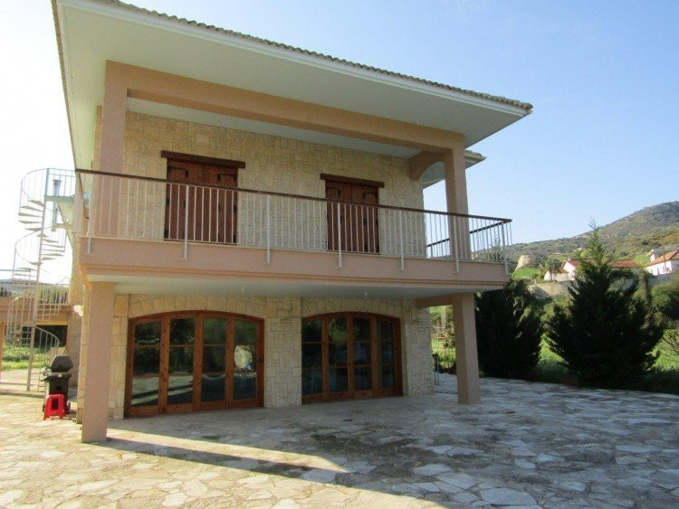Дом в Финикарии, Кипр, 500 м² - фото 1