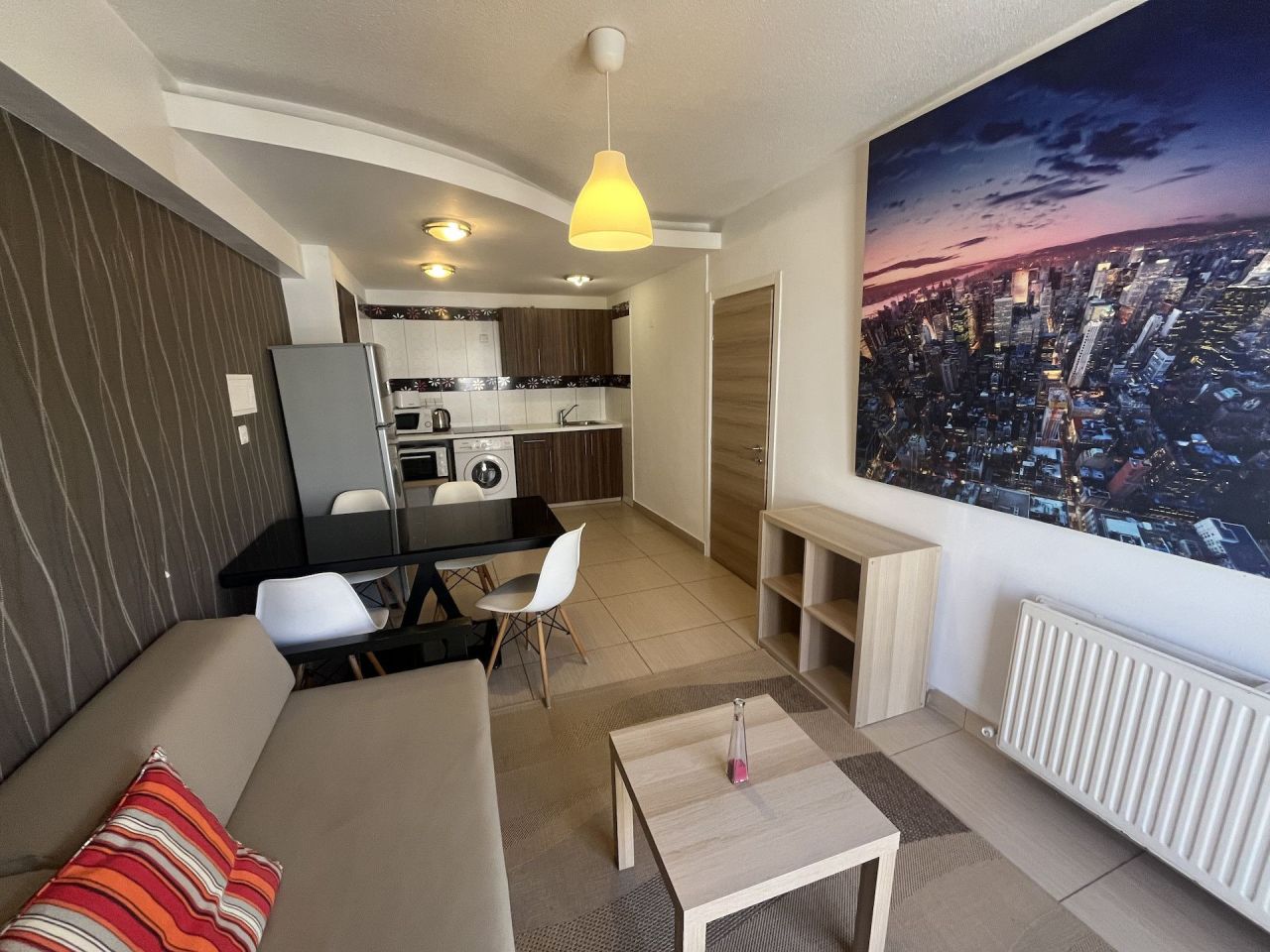 Отель, гостиница в Ермасойе, Кипр, 480 м² - фото 1