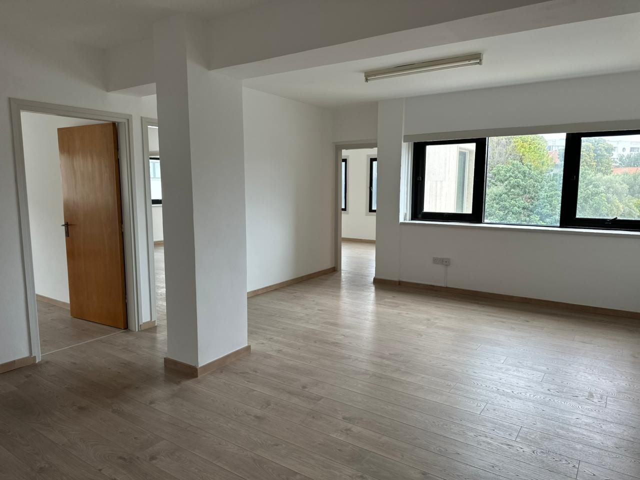 Офис в Пафосе, Кипр, 113 м² - фото 1