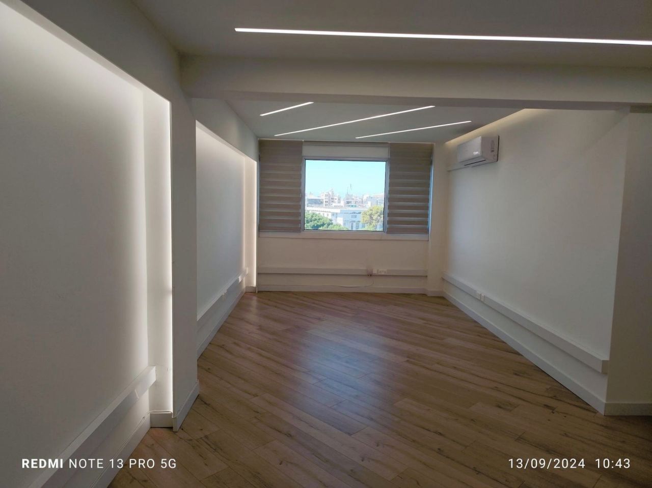 Офис Agia Zoni, Кипр, 72 м² - фото 1