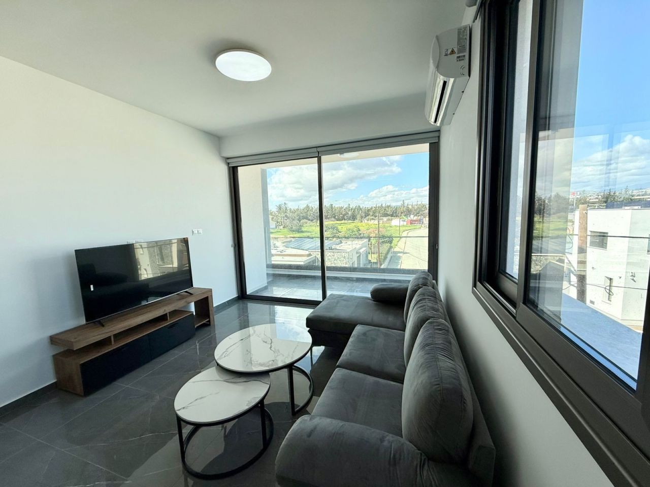 Апартаменты в Като-Полемидии, Кипр, 108 м² - фото 1