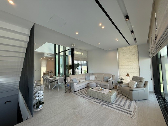 Дом в Агиос Тихоне, Кипр, 350 м² - фото 2