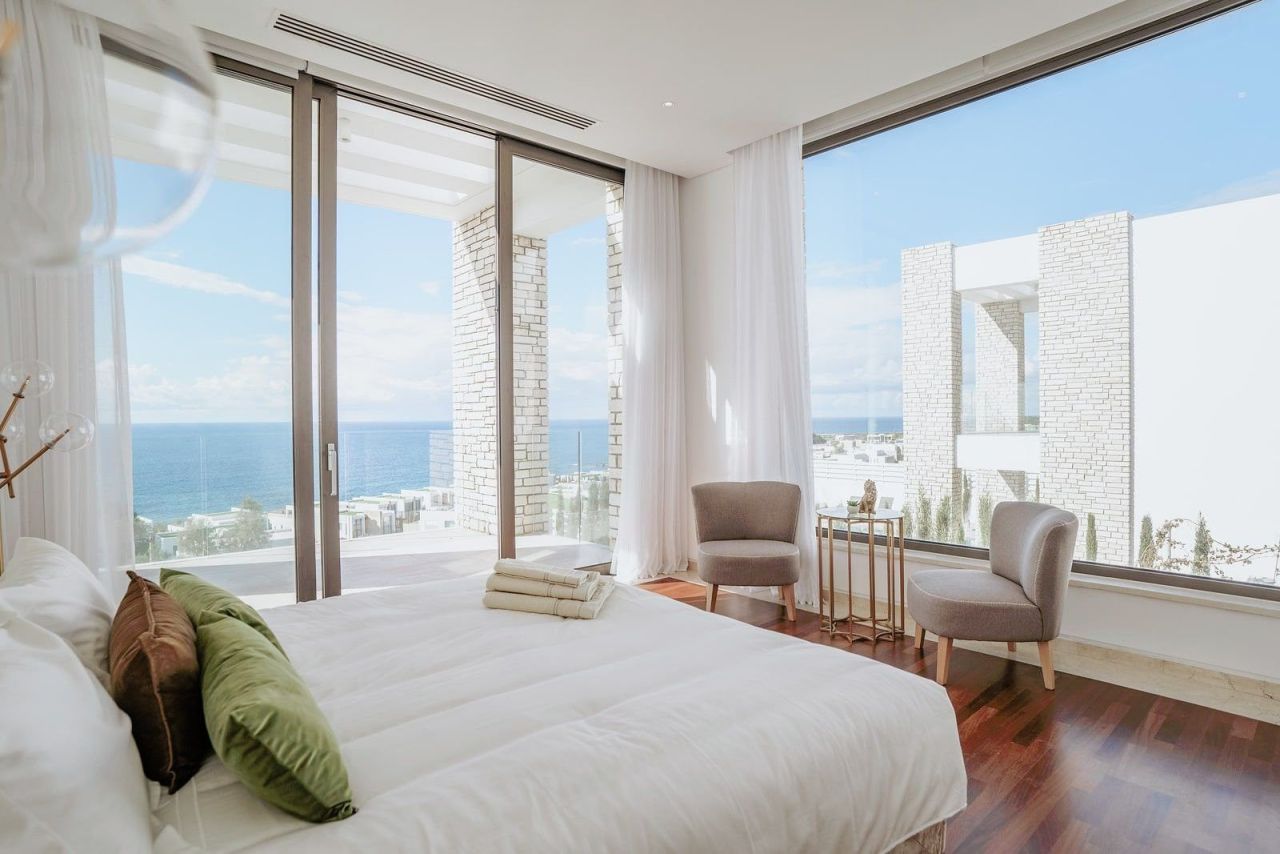 Дом Sea Caves, Кипр, 300 м² - фото 1