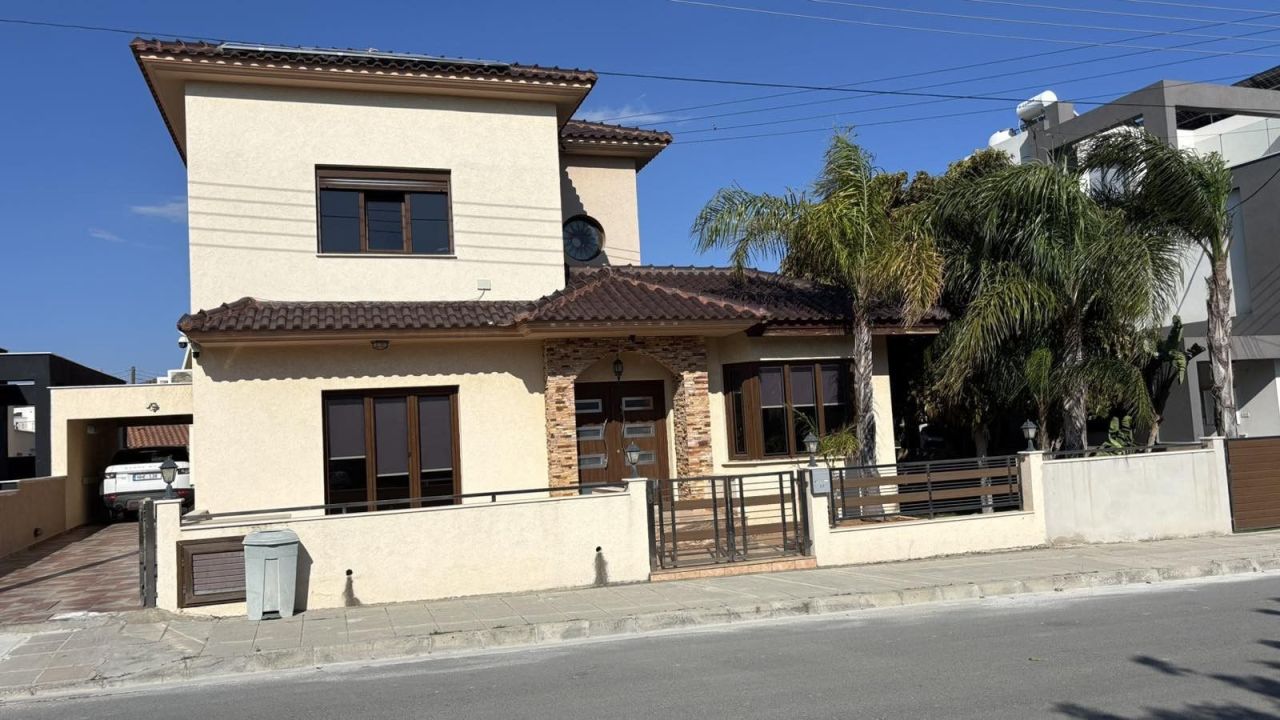 Дом в Ипсонасе, Кипр, 260 м² - фото 1